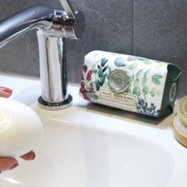 Eucalyptus & Mint Bath Soap Bar by Michel Design Works Eucalyptus & Mint Bath Soap Bar by Michel Design Works