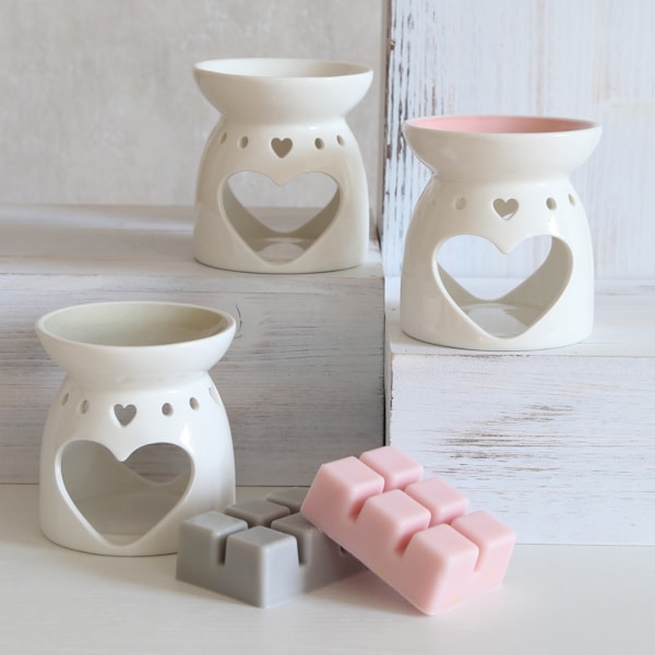 Wax Melt Burner Heart 3 Assorted Pink, White, Grey