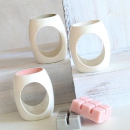 Wax Melt Burner Oval 3 Assorted Pink, White, Grey Wax Melt Burner Oval 3 Assorted Pink, White, Grey