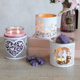 Tealight Wax Melter & Candle Holder - White & Gold Silhouette Heart 10.5cm Tealight Wax Melter & Candle Holder - White & Gold Silhouette Heart 10.5cm