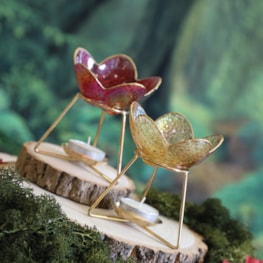 Wax Melt Burner - Petal Red 11cm Wax Melt Burner - Petal Red 11cm