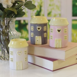 House Melter Cream 12cm House Melter Cream 12cm