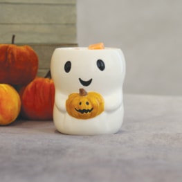 Ghost Holding Pumpkin Melter 10cm Ghost Holding Pumpkin Melter 10cm