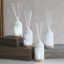 LED Ceramic Reed Diffuser Hearts 19cm
