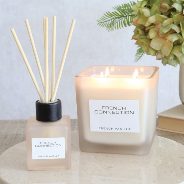 French Vanilla Candle by French Connection 800g