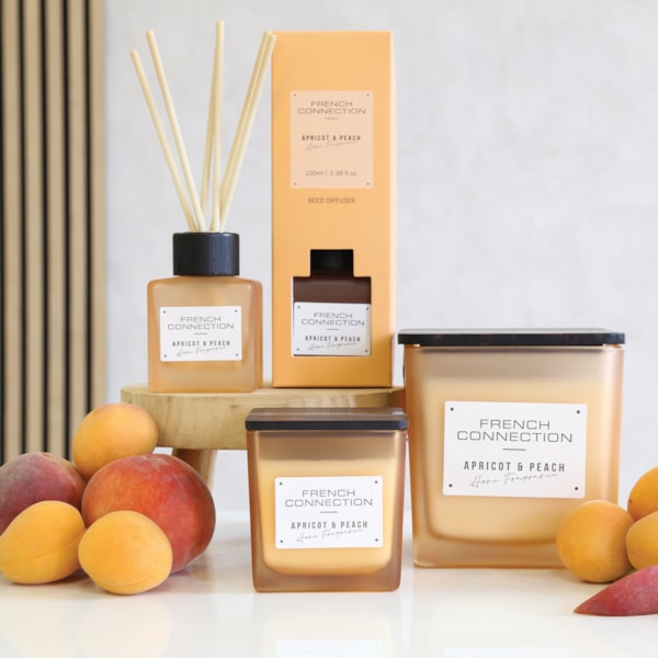 Apricot & Peach Candle by French Connection 800g Apricot & Peach Candle by French Connection 800g