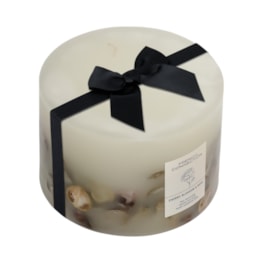 Cherry Blossom & Rose Candle by French Connection 1.5Kg Cherry Blossom & Rose Candle by French Connection 1.5Kg