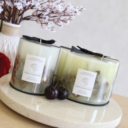 Cherry Blossom & Rose Candle by French Connection 1.5Kg Cherry Blossom & Rose Candle by French Connection 1.5Kg