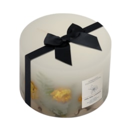 Lemon, Neroli & Cedarwood Candle by French Connection 1.5Kg Lemon, Neroli & Cedarwood Candle by French Connection 1.5Kg