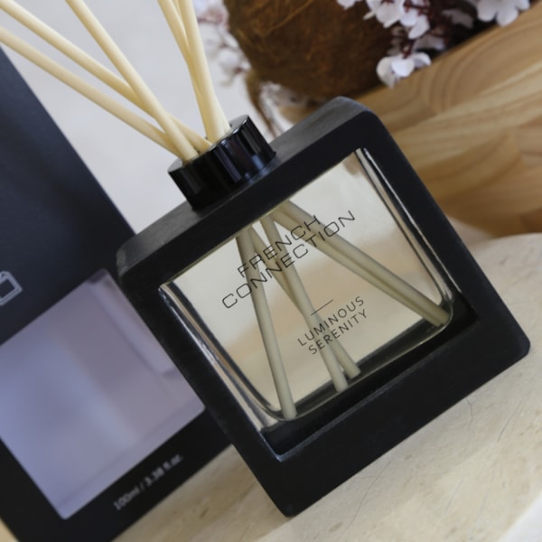 Luminous Serenity Reed Diffuser by French Connection 100ml Luminous Serenity Reed Diffuser by French Connection 100ml