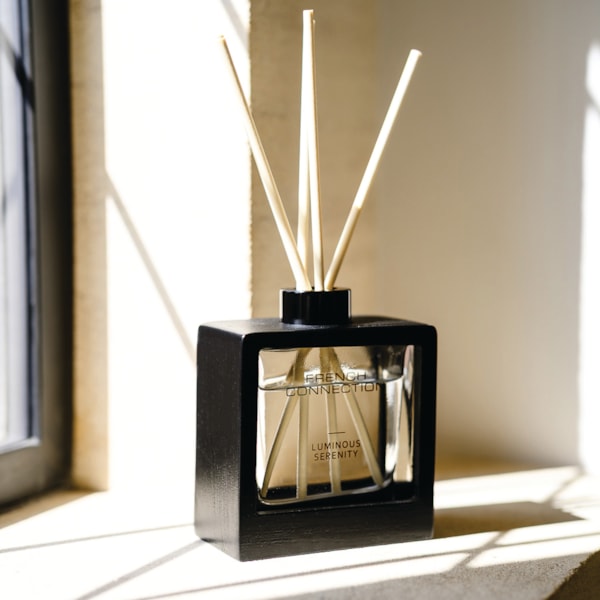 Luminous Serenity Reed Diffuser by French Connection 100ml Luminous Serenity Reed Diffuser by French Connection 100ml