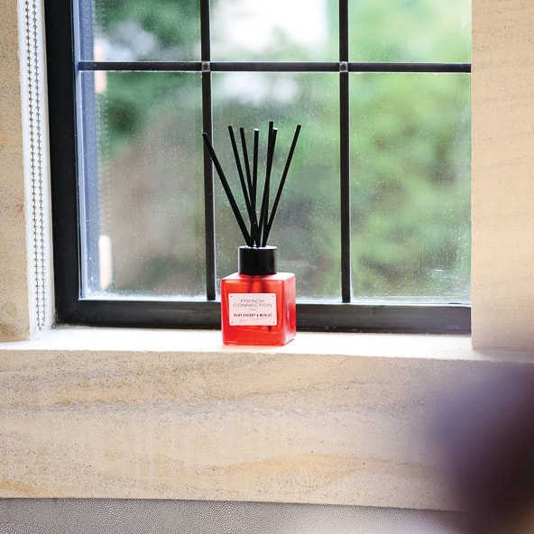 Ruby Cherry & Merlot Reed Diffuser by French Connection 100ml Ruby Cherry & Merlot Reed Diffuser by French Connection 100ml
