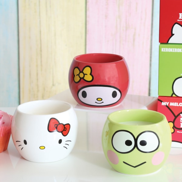 Hello Kitty Warm Cashmere Candle 200g