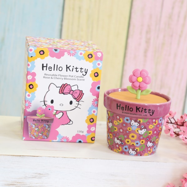 Hello Kitty Rose & Cherry Blossom Candle 140g Hello Kitty Rose & Cherry Blossom Candle 140g