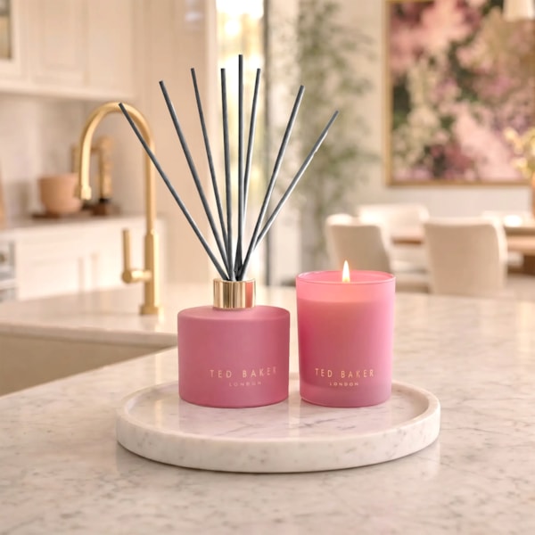 Ted Baker Blackberry & Rose Scented Candle