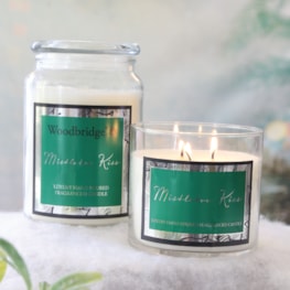 Mistletoe Kiss - Candle Jar 650g Mistletoe Kiss - Candle Jar 650g
