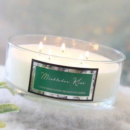 Mistletoe Kiss - 5 Wick Candle Bowl 990g Mistletoe Kiss - 5 Wick Candle Bowl 990g