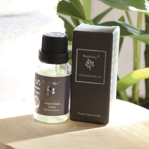 Fresh Clean Linen - Essential Oil by Woodbridge 15ml