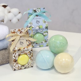 Amber & Ginger Lily - Fragranced Bath Bomb by Woodbridge Amber & Ginger Lily - Fragranced Bath Bomb by Woodbridge