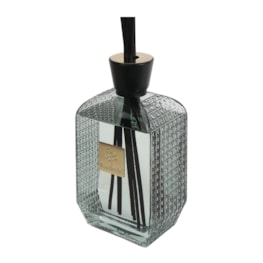 Woodbridge 800ml Reed Diffuser – Lotus & Jasmine