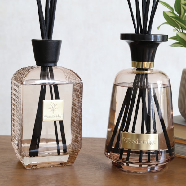 Woodbridge 800ml Reed Diffuser – Oud Wood Woodbridge 800ml Reed Diffuser – Oud Wood