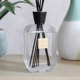 Woodbridge 800ml Reed Diffuser – Pure Linen