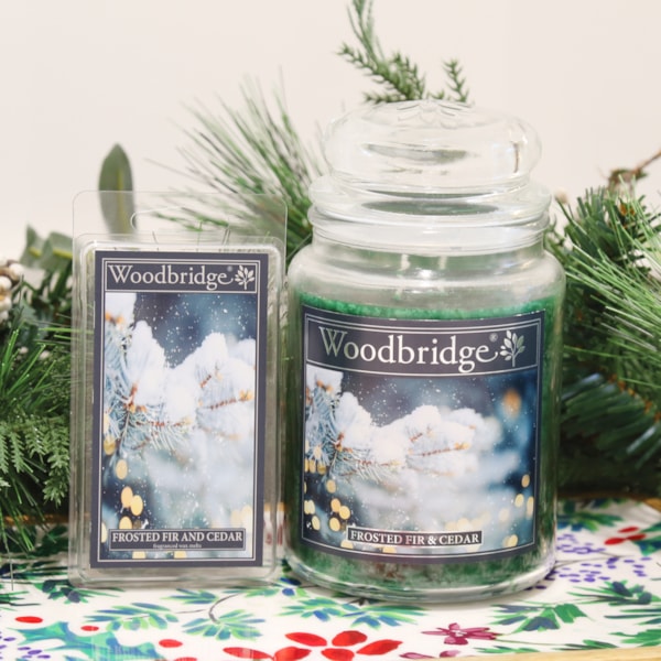 Frosted Fir & Cedar Woodbridge Large Scented Candle Jar Frosted Fir & Cedar Woodbridge Large Scented Candle Jar