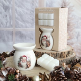Woodbridge Wax Melts & Tealight Melter Set – Santa Woodbridge Wax Melts & Tealight Melter Set – Santa