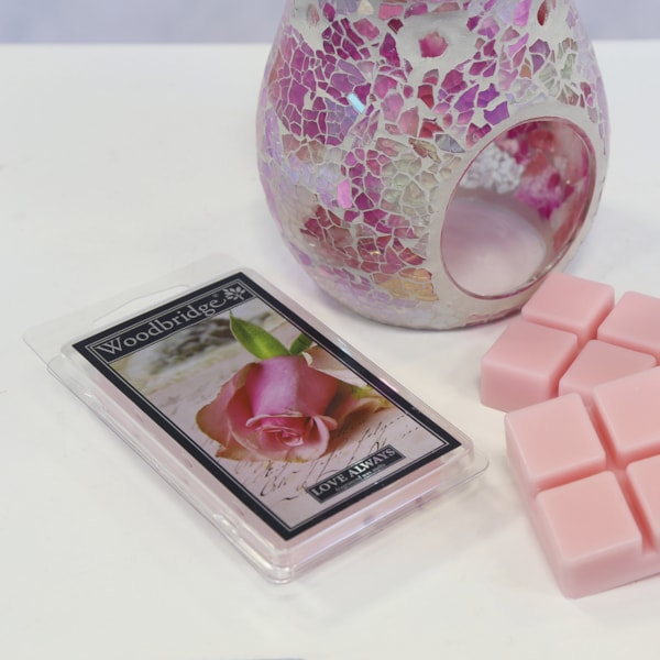 Love Always Woodbridge fragranced Wax Melts Love Always Woodbridge fragranced Wax Melts